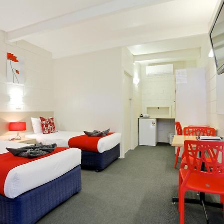 Castle Creek Motor Inn Euroa Exterior photo