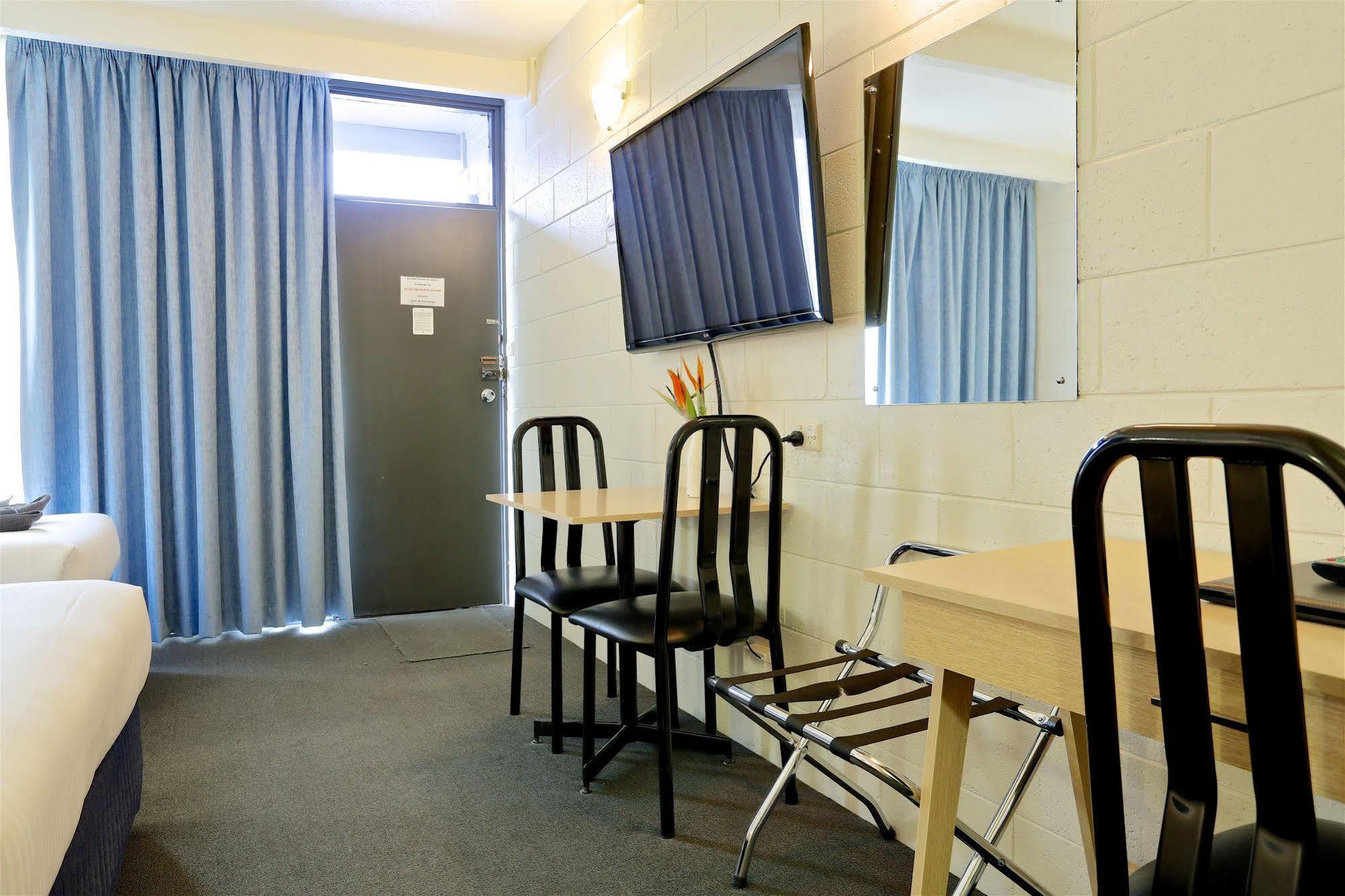 Castle Creek Motor Inn Euroa Exterior photo
